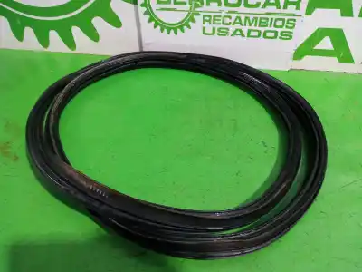 Second-hand car spare part rubber door seal for opel corsa e expression oem iam references 39014463  