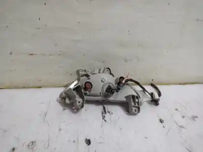 Автозапчастина б/у правий протитуман для mazda 3 lim. () center-line посилання на oem iam b45a51350a  