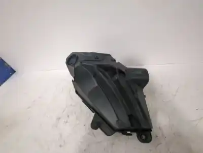 Second-hand car spare part air filter support for bmw 1 (e87) 120 d oem iam references 70316826  