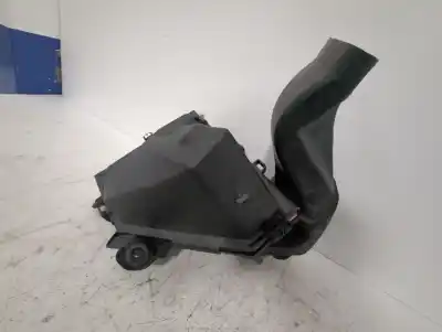 Second-hand car spare part air filter support for bmw 1 (e87) 120 d oem iam references 70316826  