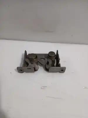 Автозапчасти б/у замок капота за BMW 1 (E87) 120 d ссылки OEM IAM 51237115229  