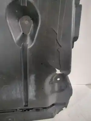 Автозапчасти б/у защитная крышка за bmw 1 (e87) 120 d ссылки oem iam 517571409839  