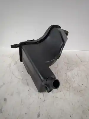 Second-hand car spare part coolant expansion tank for bmw 1 (e87) 120 d oem iam references 17138570079  