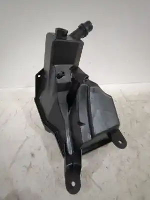 Second-hand car spare part coolant expansion tank for bmw 1 (e87) 120 d oem iam references 17138570079  