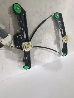 Peça sobressalente para automóvel em segunda mão elevador de vidros dianteiro direito por bmw 1 (e87) 120 d referências oem iam 51337138466  