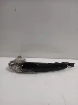 Second-hand car spare part Exterior Left Front Door Handle for BMW 1 (E87) 120 d OEM IAM references 51217207551  