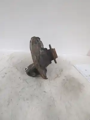 Second-hand car spare part front right knuckle for bmw 1 (e87) 120 d oem iam references 31216793924  