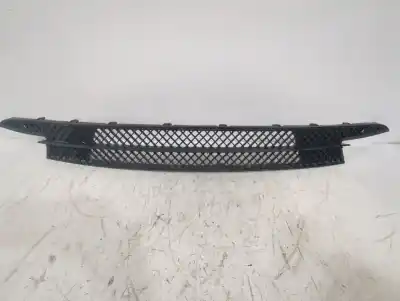 Автозапчасти б/у решетка переднего бампера за BMW 1 (E87) 120 d ссылки OEM IAM 51117131690  