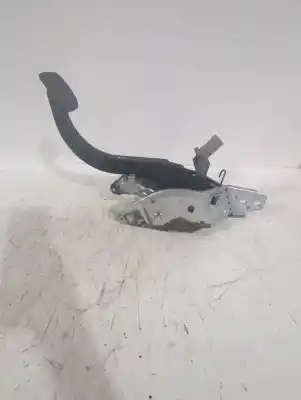 Second-hand car spare part brake pedal for opel astra h (a04) 1.7 cdti (l48) oem iam references 13173780  