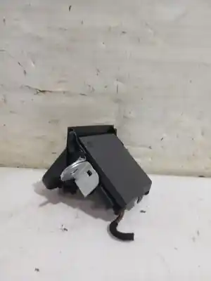 Second-hand car spare part Trunk Lock for SEAT LEON (1P1) 1.9 TDI OEM IAM references 1P0827505E9B9  