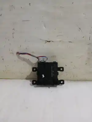 Peça sobressalente para automóvel em segunda mão Motor De Abertura Da Comporta De Sofagem por TOYOTA COROLLA STATION WAGON (_E21_) 1.8 Hybrid (ZWE211) Referências OEM IAM AE0638002242  