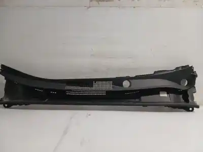 Peça sobressalente para automóvel em segunda mão Grelha Torpedo Curcuvan por TOYOTA COROLLA STATION WAGON (_E21_) 1.8 Hybrid (ZWE211) Referências OEM IAM 5578102580  