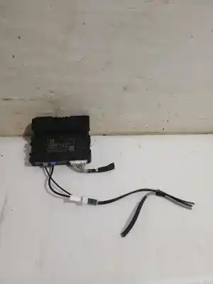 Pezzo di ricambio per auto di seconda mano modulo elettronico per toyota corolla station wagon (_e21_) 1.8 hybrid (zwe211) riferimenti oem iam 8674012041  