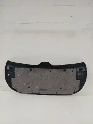 Peça sobressalente para automóvel em segunda mão forra / revestimento da mala por toyota yaris active referências oem iam 647800d010  