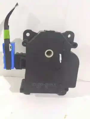 Peça sobressalente para automóvel em segunda mão motor de abertura da comporta de sofagem por toyota yaris active referências oem iam cz113800