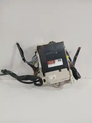 Peça sobressalente para automóvel em segunda mão módulo eletrônico por toyota yaris active referências oem iam 892210d870