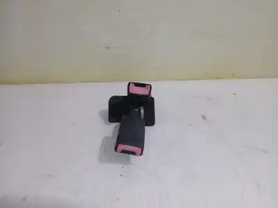 Pezzo di ricambio per auto di seconda mano gancio cintura posteriore centrale per audi a6 c5 avant (4b5, 4b6) 2.5 tdi riferimenti oem iam 8d0857739d01c