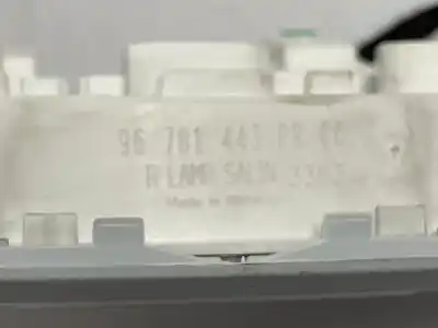 Second-hand car spare part interior light for jeep avenger altitude oem iam references 96781443  