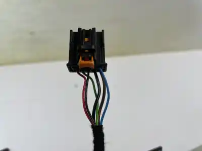 Peça sobressalente para automóvel em segunda mão espelho retrovisor esquerdo por jeep avenger altitude referências oem iam 735787924  