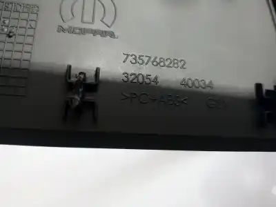 Pezzo di ricambio per auto di seconda mano modanatura per jeep avenger altitude riferimenti oem iam 735768282  