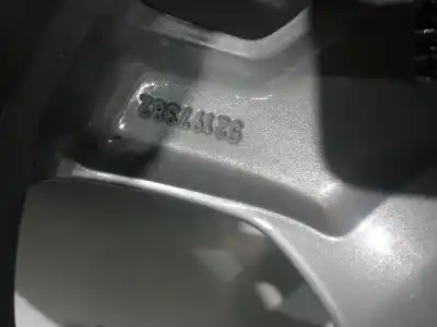 Peça sobressalente para automóvel em segunda mão jante por jeep avenger altitude referências oem iam 52197382  