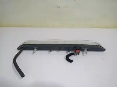 Peça sobressalente para automóvel em segunda mão farolim de travão central por jeep avenger altitude referências oem iam 9802932180  