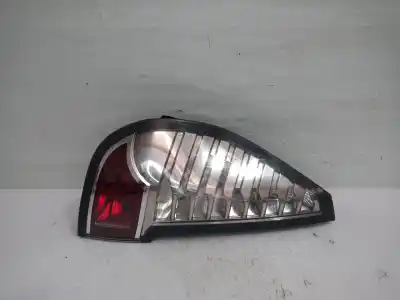 Peça sobressalente para automóvel em segunda mão farolim traseiro esquerdo por renault scenic iii bose edition referências oem iam 265550386r