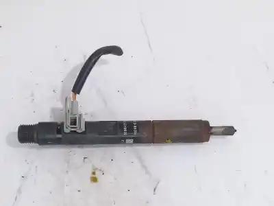 Second-hand car spare part injector for renault scenic ii confort authentique oem iam references 8200421359  