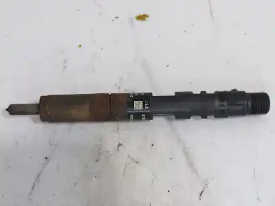 Second-hand car spare part injector for renault scenic ii confort authentique oem iam references 8200421359  