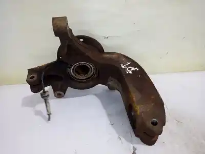 Second-hand car spare part front left knuckle for renault scenic ii confort authentique oem iam references 8200297028  