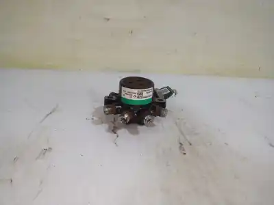 Автозапчасти б/у рампа инжектора за renault scenic ii confort authentique ссылки oem iam 8200379933