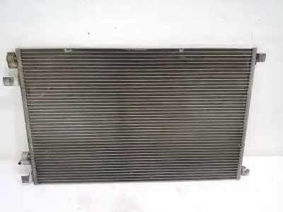 Автозапчасти б/у конденсатор / радиатор кондиционера воздуха за renault scenic ii confort authentique ссылки oem iam 8200115543  