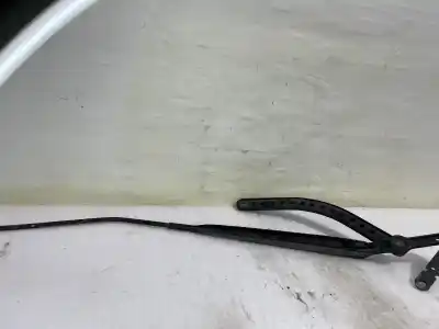 Автозапчастина б/у передній правий річок склоочисника для renault scenic ii confort authentique посилання на oem iam 7701061770  