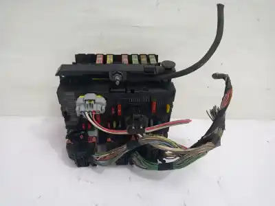 İkinci el araba yedek parçası röle/sigorta kutusu için citroen c4 grand picasso avatar oem iam referansları 9664055680  