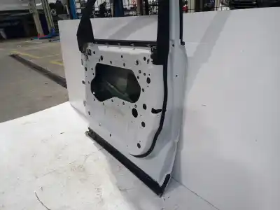 Автозапчастина б/у передні праві двері для jaguar e-pace (x540) 2.0 d150 awd посилання на oem iam j9c2731  