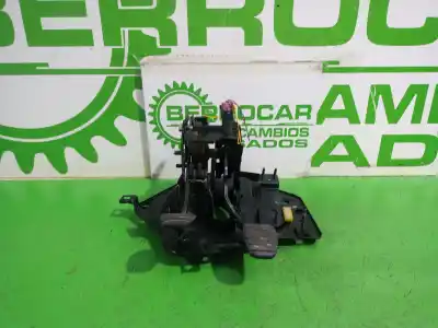 Автозапчастина б/у повний комплект педалей для renault kangoo (f/kc0) expression посилання на oem iam 7700304797