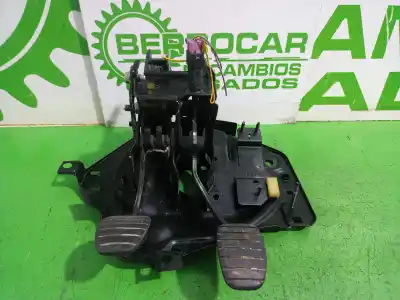 Автозапчасти б/у полный комплект педалей за renault kangoo (f/kc0) expression ссылки oem iam 7700304797  