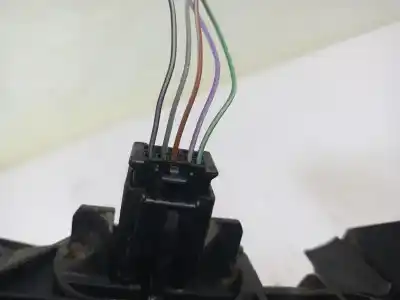 Second-hand car spare part left rearview mirror for renault scenic ii confort authentique oem iam references 7701068384  