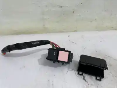 Автозапчасти б/у блок реле/предохранителей за renault scenic ii confort authentique ссылки oem iam 8200222933  