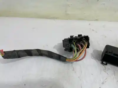 Автозапчасти б/у блок реле/предохранителей за renault scenic ii confort authentique ссылки oem iam 8200222933  