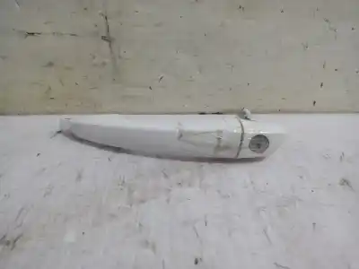 Автозапчасти б/у левая передняя наружная ручка за opel corsa d color edition ссылки oem iam 9802977380