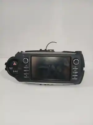 Peça sobressalente para automóvel em segunda mão sistema de áudio / rádio cd por toyota yaris active referências oem iam 861400d320