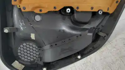 Pezzo di ricambio per auto di seconda mano rivestimento portiera posteriore sinistra per opel corsa d (s07) 1.3 cdti (l08 l68) riferimenti oem iam ajf51057003  