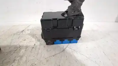 Peça sobressalente para automóvel em segunda mão caixa de fusíveis e relés por kia cee´d hatchback (ed) 1.6 crdi 90 referências oem iam 919402h000  