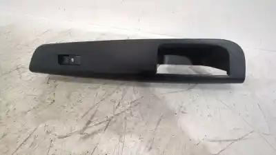 Peça sobressalente para automóvel em segunda mão Botão / Interruptor Elevador Vidro Dianteiro Direito por KIA CEE´D HATCHBACK (ED) 1.6 CRDi 90 Referências OEM IAM 935751H000EQ  