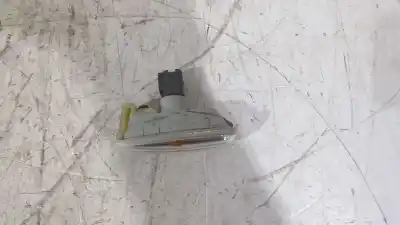 Pezzo di ricambio per auto di seconda mano lampada laterale sinistra per kia cee´d hatchback (ed) 1.6 crdi 90 riferimenti oem iam 923033l100  