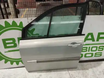 Peça sobressalente para automóvel em segunda mão porta da frente esquerda por renault scenic ii 1.6 16v referências oem iam 801015506r