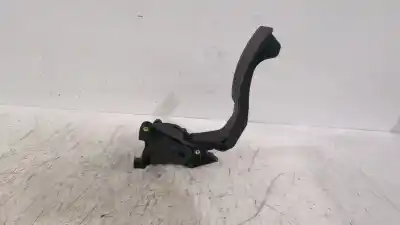 Second-hand car spare part accelerator pedal for dacia sandero ii 1.5 dci oem iam references 180022703r