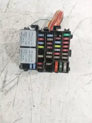 Second-hand car spare part FUSE BOX UNIT for DACIA SANDERO II  OEM IAM references 243809584R  