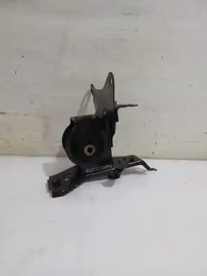 Second-hand car spare part right engine support for toyota yaris active oem iam references 123050y220  